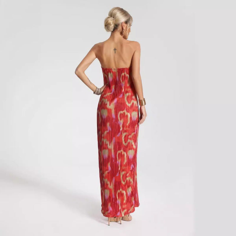Women’s Strapless Maxi Dress – Slim Fit – Pleated Fabric – Abstract Print – Elegant Style