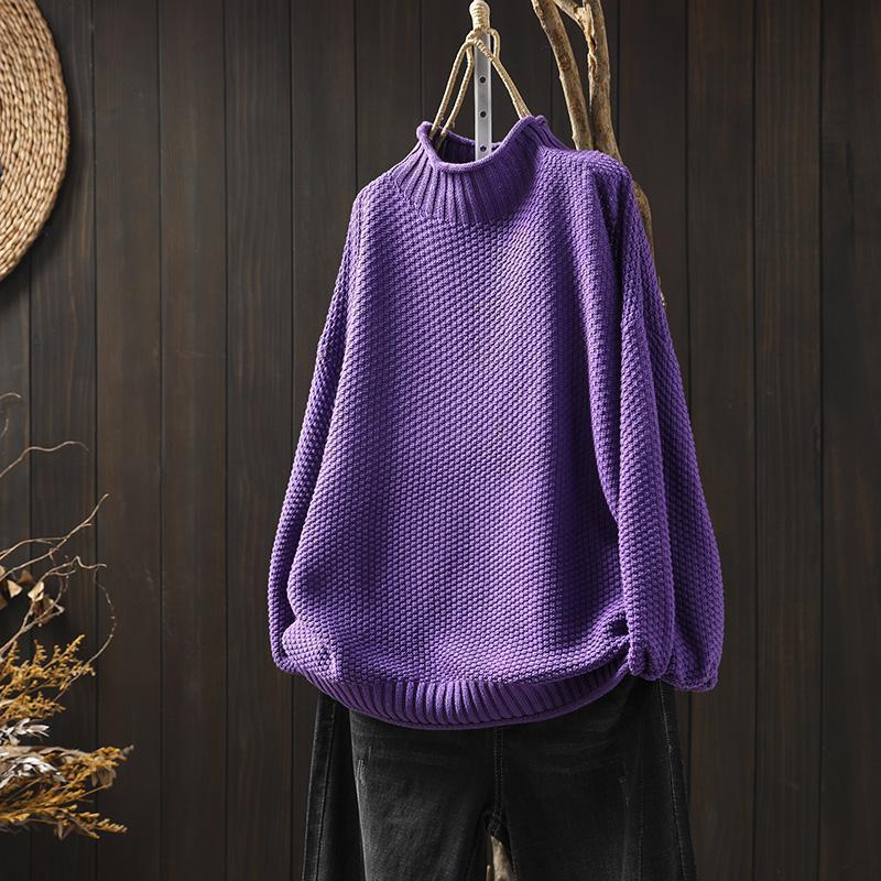 Women's knitted turtleneck sweater
