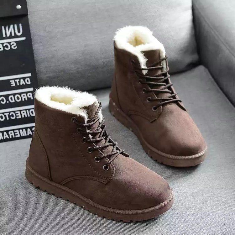 Women’s High-Top Suede Boots - Faux Fur Lining - Lace-Up - Flat Rubber Sole