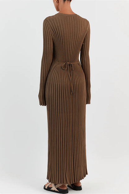 Elegant Women's Maxi Dress - Flowy Design
