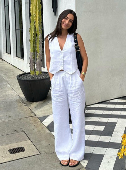 Women's Vest and Wide-Leg Pants Set - Tailored Fit - Sleeveless - High Waist Elegant Outfit