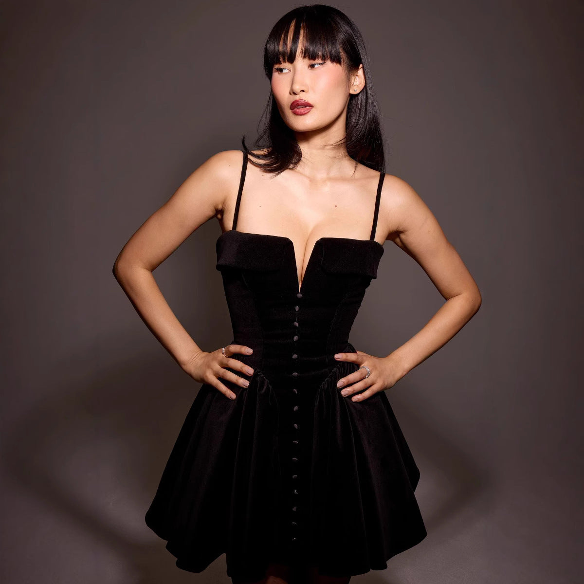 Women’s Mini Dress – Velvet – V-Neck A-Line – Decorative Buttons – Thin Straps