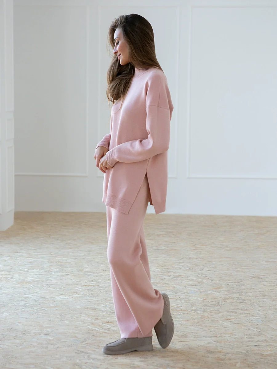Relaxed Fit Two-Piece Knit Set 