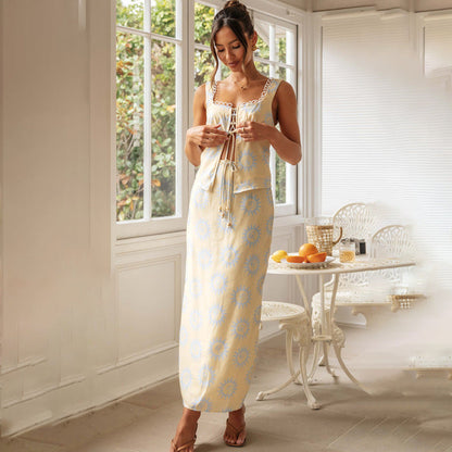 Women’s 2-Piece Set – Slim Fit Dress – Lace Square Neck Top – Printed Maxi Skirt with Slit