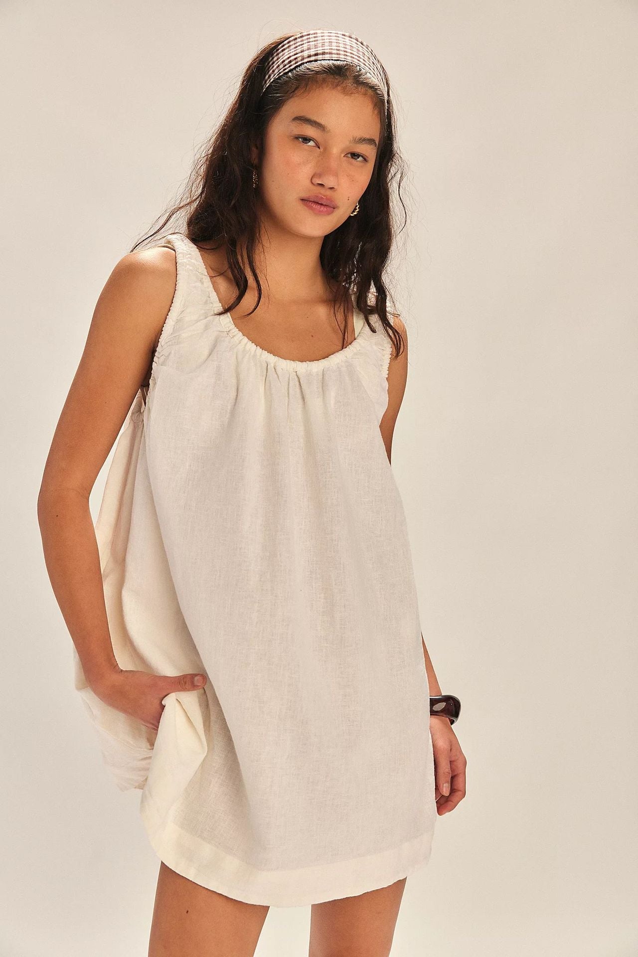 Women’s Sleeveless Dress – 100% Cotton – Loose Fit – Above Knee – Casual Minimalist