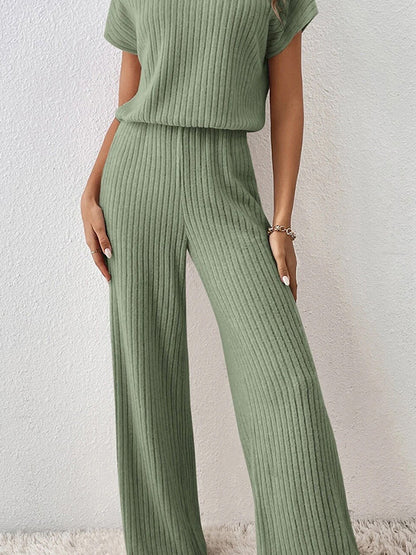 Women's Knitted Two-Piece Set - Ribbed Texture - Short Sleeve Top & Wide-Leg Pants