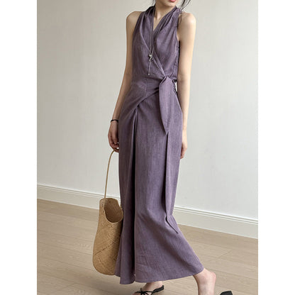 Women’s Halter Dress – Slim Fit – V-Neck – Waist Tie – Flowy Full-Length Style