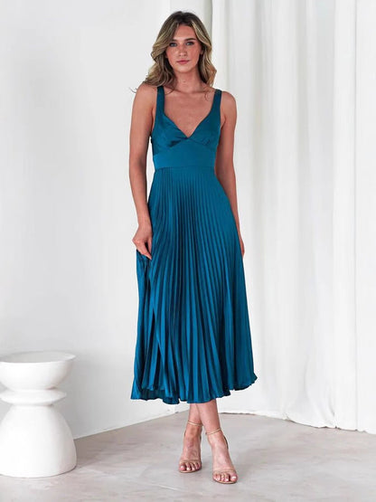 Women’s Midi Dress – Satin Finish – V-Neck – Ruched Bodice – Pleated Skirt – Spaghetti Straps