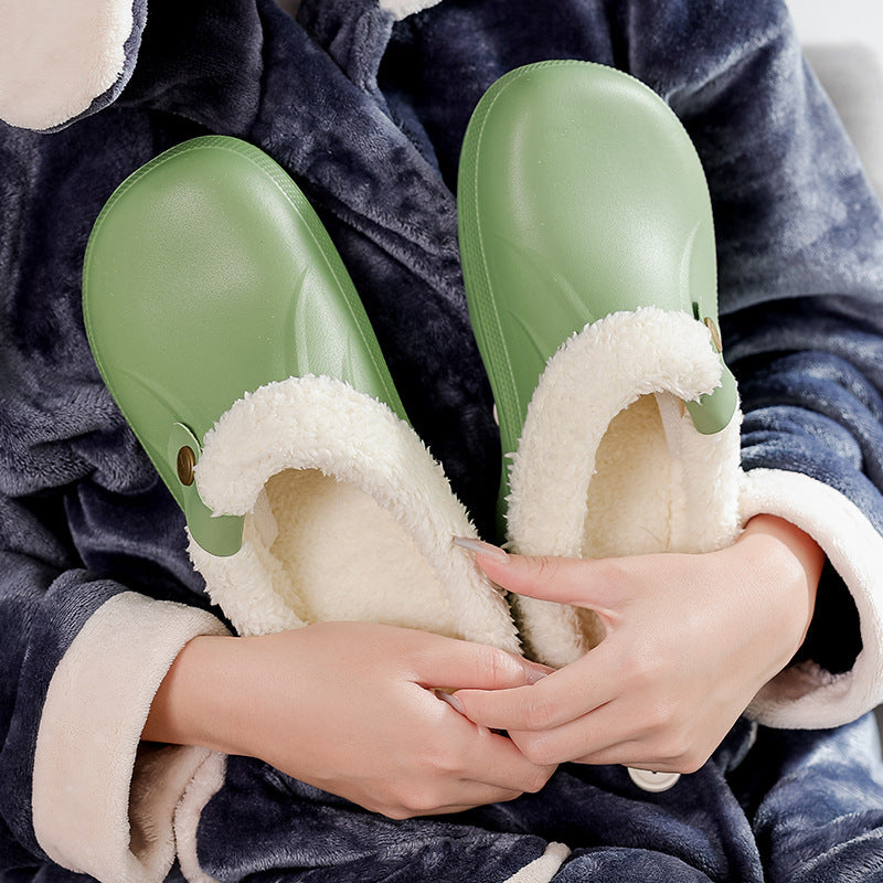 Fleece Lined Water-Resistant Wide Fit Clogs 