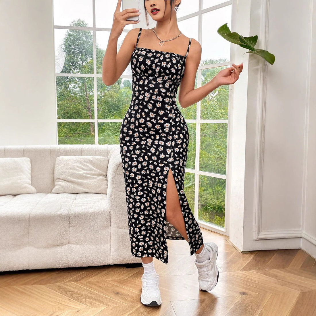 Women’s Midi Dress – Slim Fit – Bustier Bodice – Spaghetti Straps – Floral Print – Side Slit