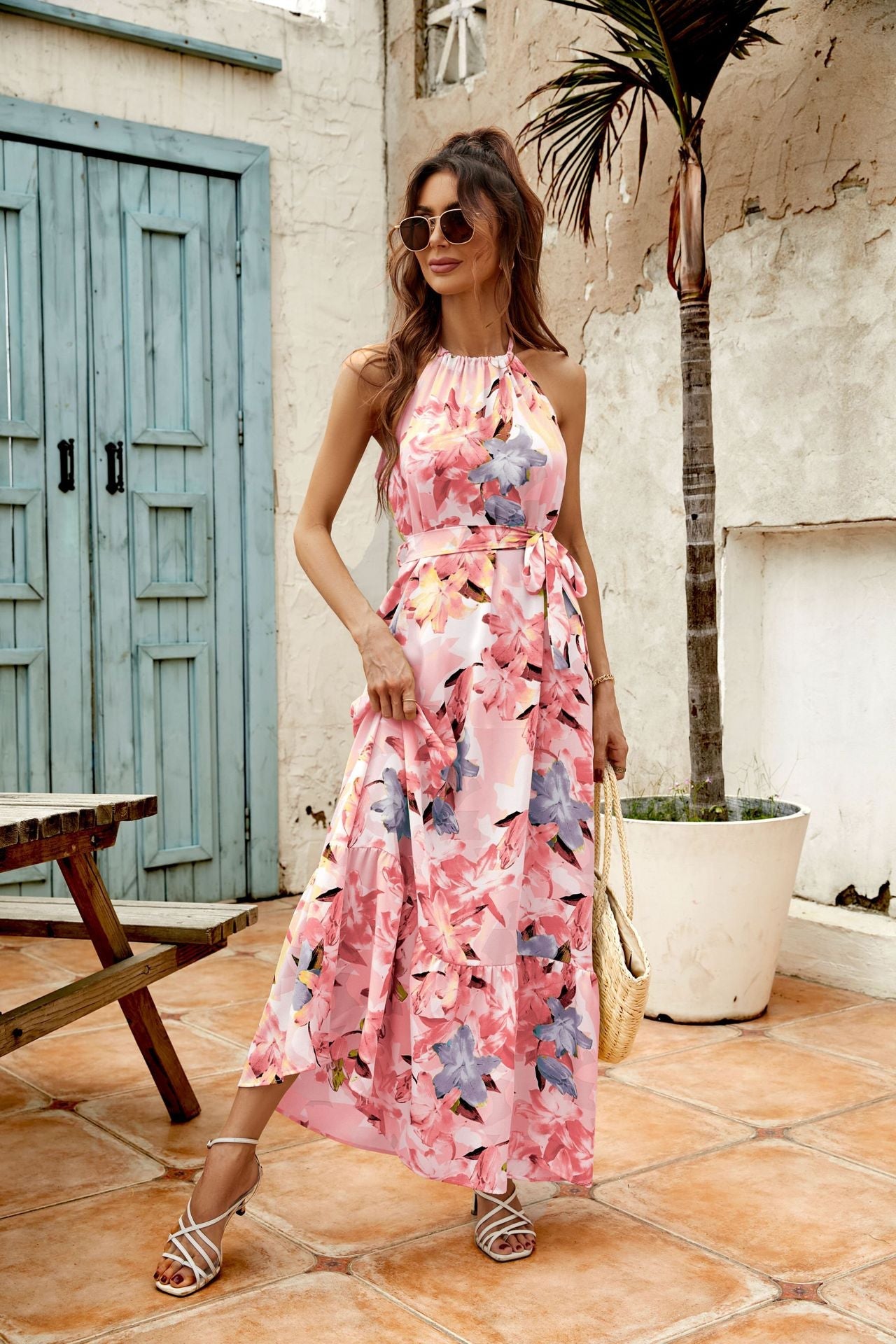 Women’s Maxi Dress – Flowy Fit – Halter Neck – Tiered Skirt – Floral Print