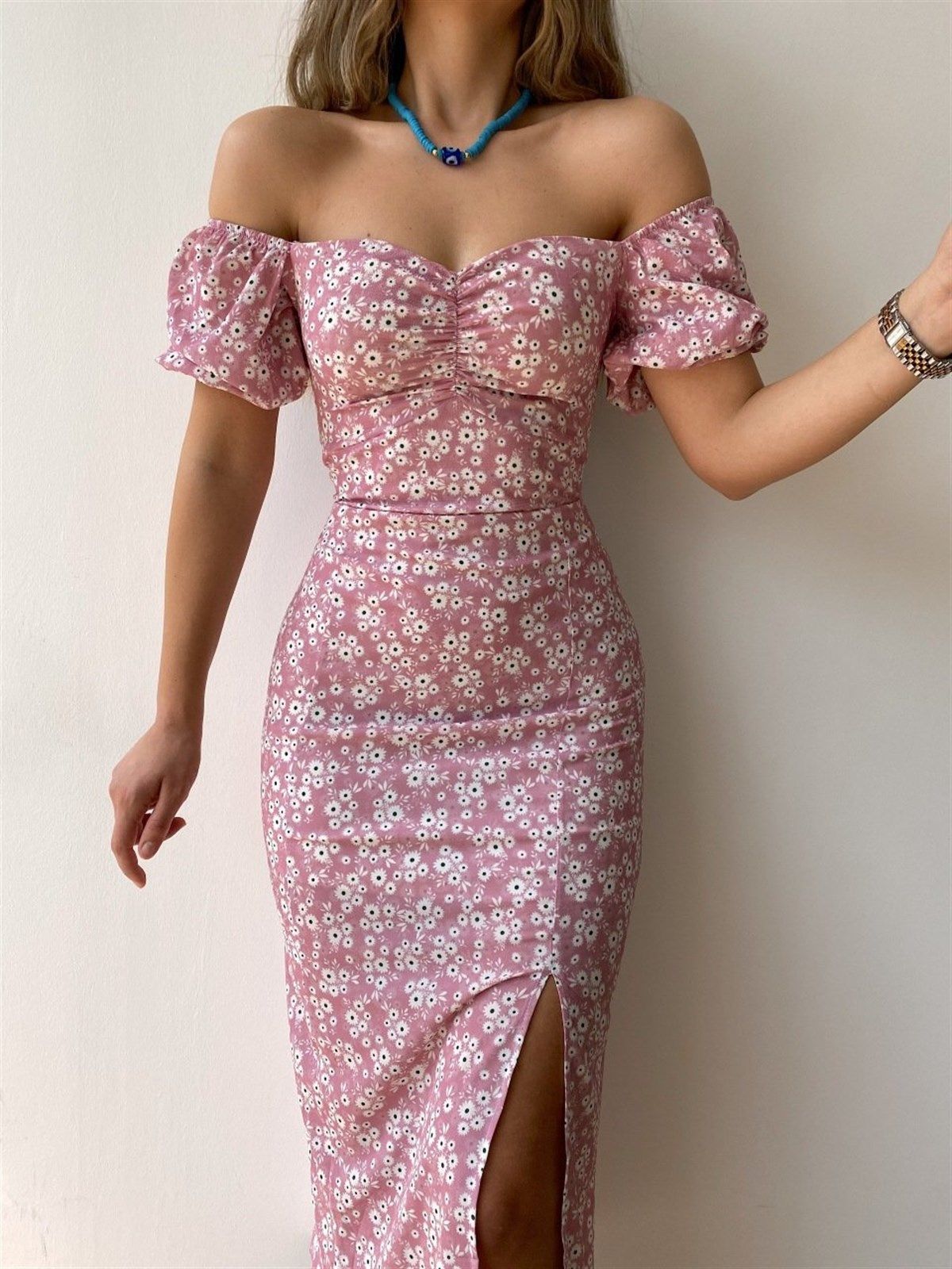 Women’s Off-Shoulder Midi Dress – Slim Fit – Ruched Bodice – Puff Sleeves – Side Slit