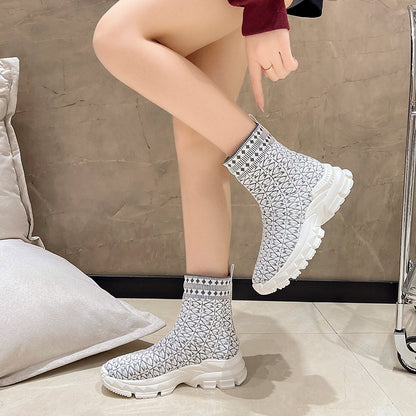Women's Fashionable Sneaker Socks - Chunky Sole - Geometric Pattern