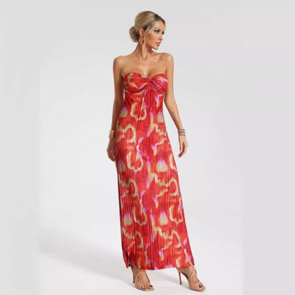 Women’s Strapless Maxi Dress – Slim Fit – Pleated Fabric – Abstract Print – Elegant Style