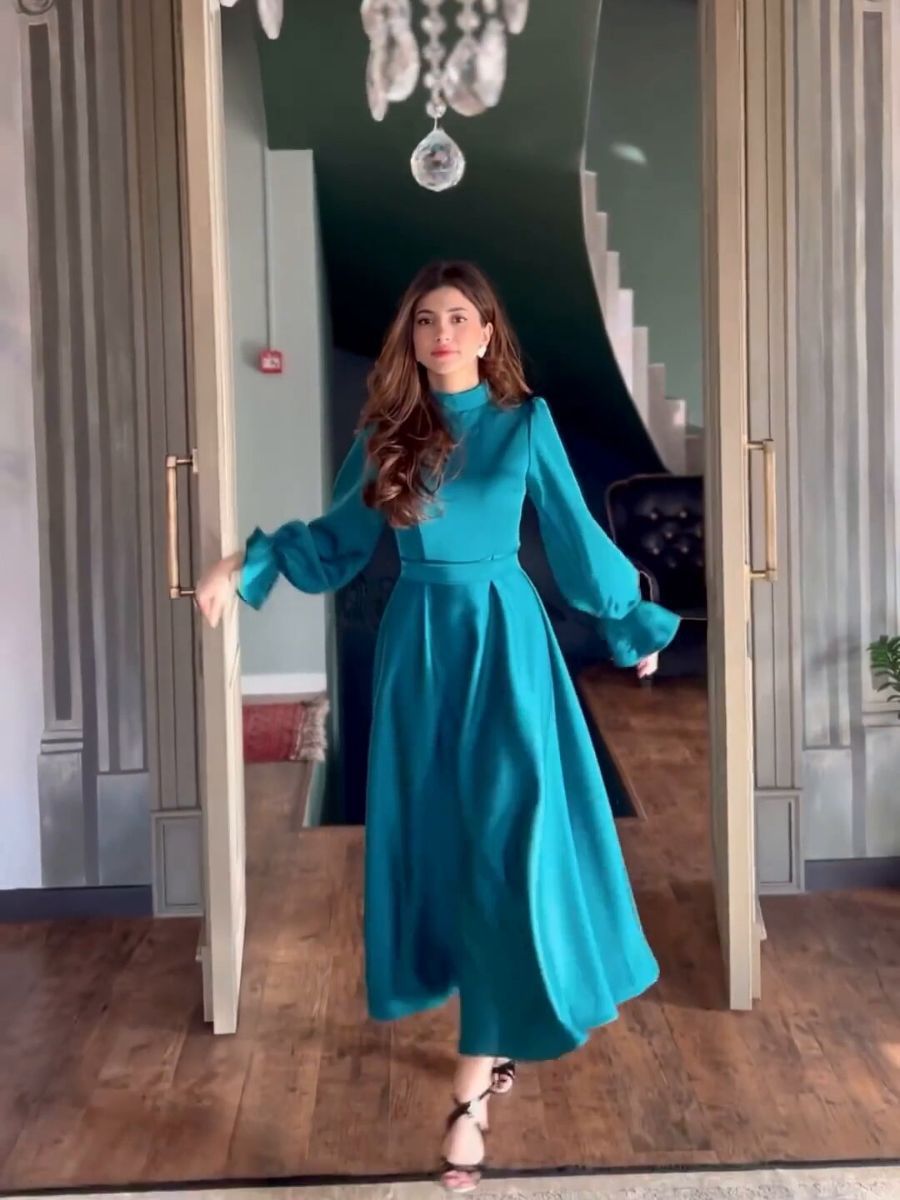 Women's Dress - Long Maxi - High Neck - Lantern Sleeve - Elegant Style