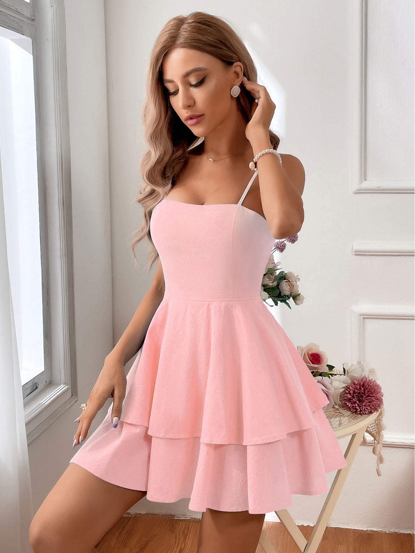 Women’s Sleeveless Mini Dress – Fitted Bodice – Tiered Flared Skirt – Spaghetti Straps – Backless