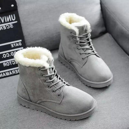 Women’s High-Top Suede Boots - Faux Fur Lining - Lace-Up - Flat Rubber Sole