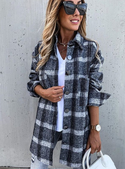 Women’s Jacket – Oversized Fit – Wool-Like Texture – Plaid – Button Front – Mid-Length