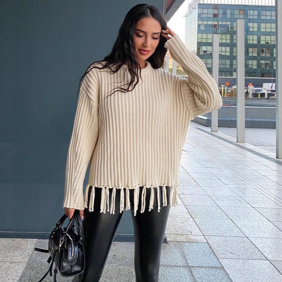 Women’s Pullover Sweater – Oversized Fit – Wool Blend – Ribbed Knit – Fringe Hem