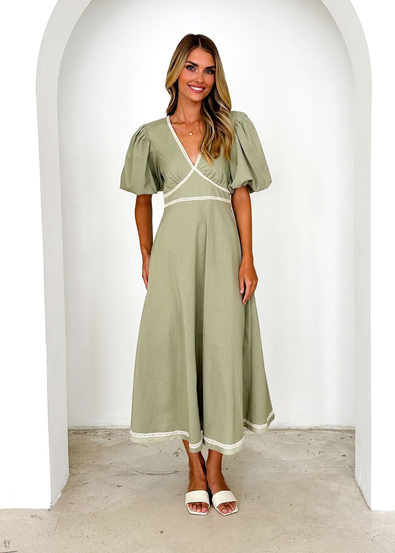 Women’s Long Dress – Cotton Blend – V-Neck – Puff Sleeve – Lace Trim – Fitted Waist