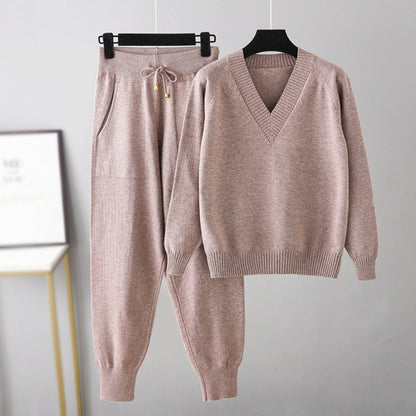 Women’s Loungewear Set – V-Neck Sweater – Drawstring Joggers – Ribbed Trim – Relaxed Fit