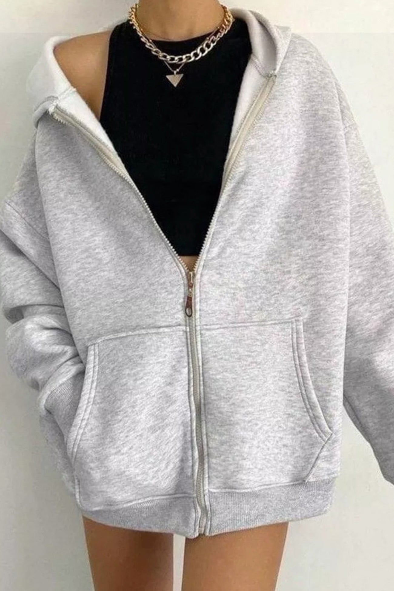Women's oversized solid zip-up hoodie with pockets