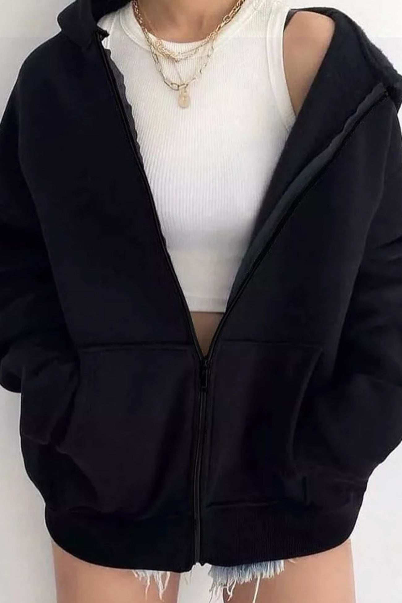 Women's oversized solid zip-up hoodie with pockets