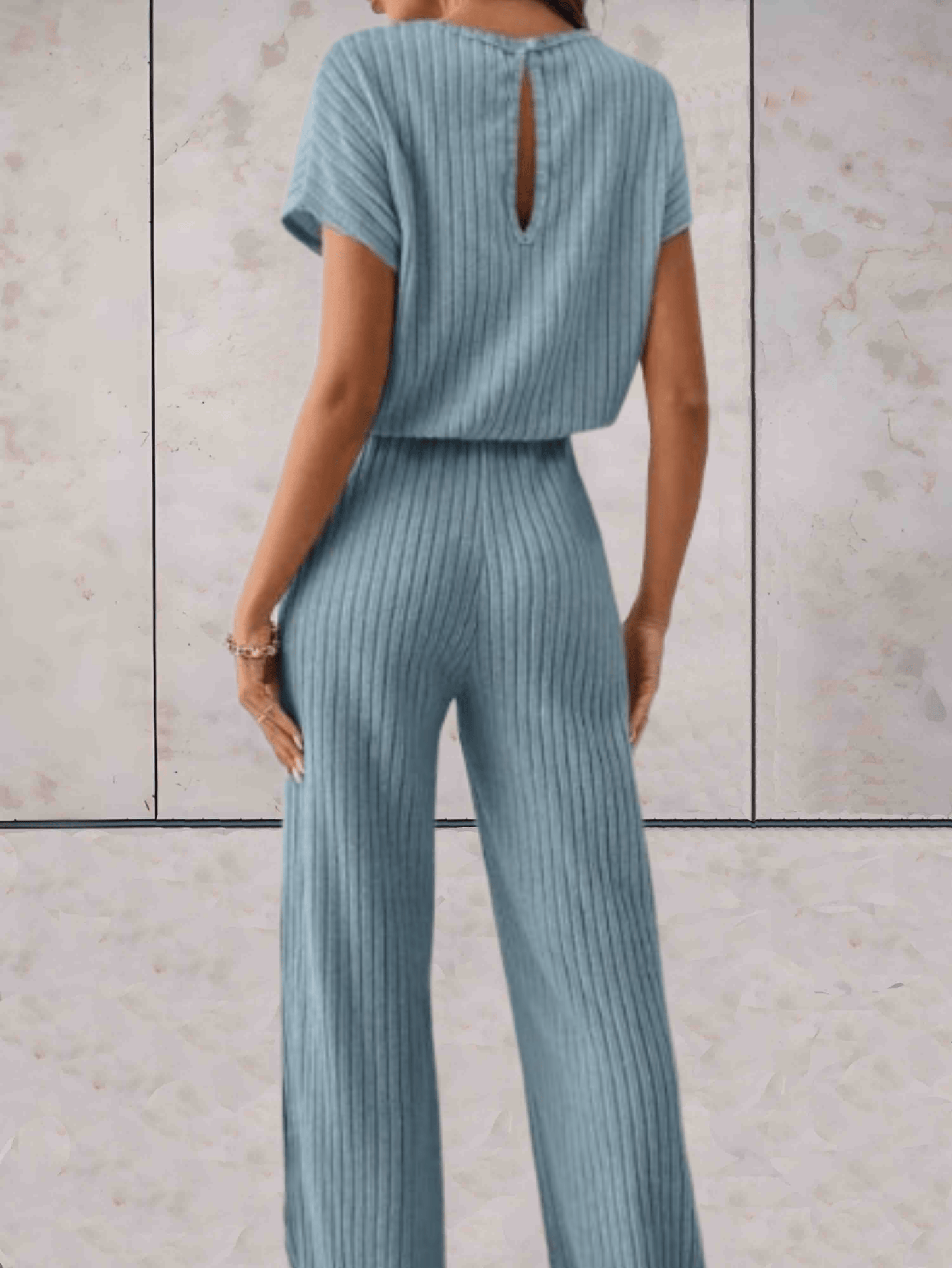 Women's Knitted Two-Piece Set - Ribbed Texture - Short Sleeve Top & Wide-Leg Pants