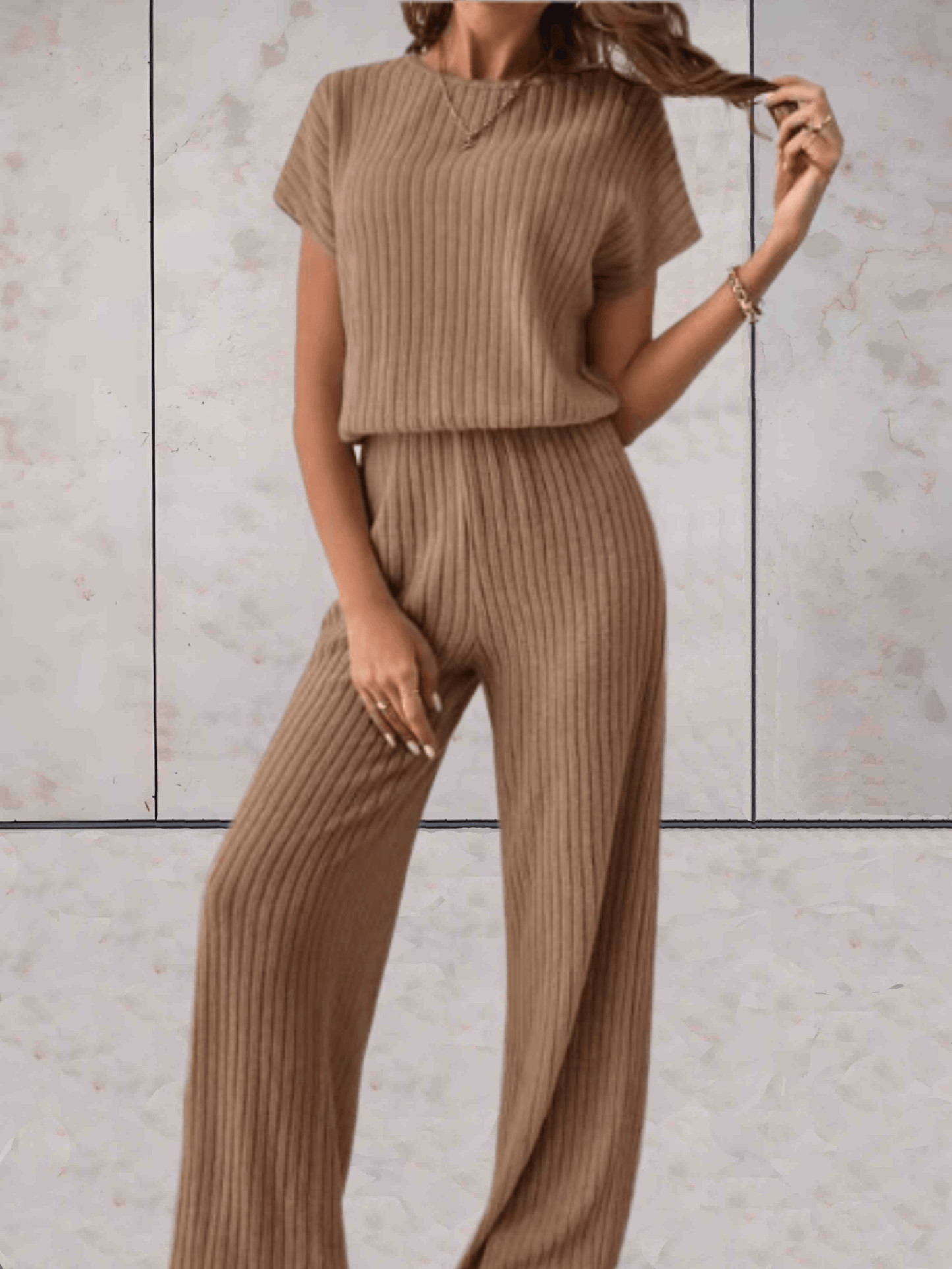 Women's Knitted Two-Piece Set - Ribbed Texture - Short Sleeve Top & Wide-Leg Pants