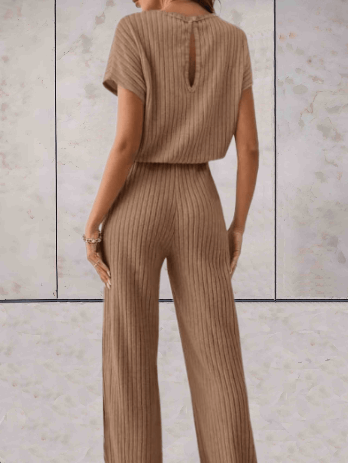 Women's Knitted Two-Piece Set - Ribbed Texture - Short Sleeve Top & Wide-Leg Pants