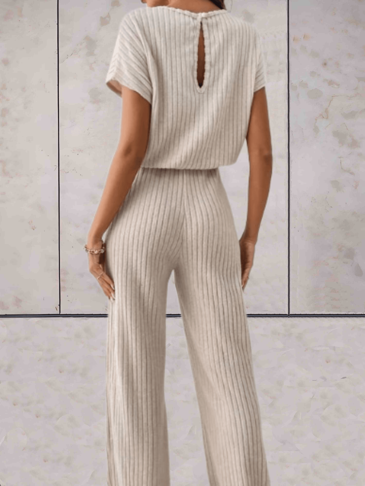 Women's Knitted Two-Piece Set - Ribbed Texture - Short Sleeve Top & Wide-Leg Pants