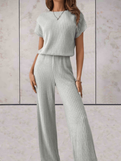 Women's Knitted Two-Piece Set - Ribbed Texture - Short Sleeve Top & Wide-Leg Pants