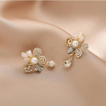 Crystal pearl flower drop earrings