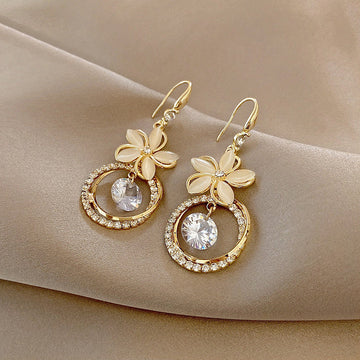 Elegant crystal flower drop earrings