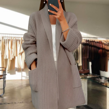 Women's solid color v-neck knitted cardigan with pockets