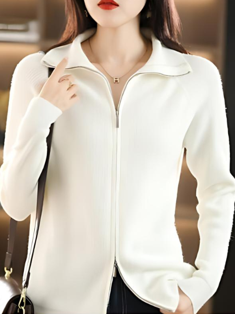 Cozy jacket for women