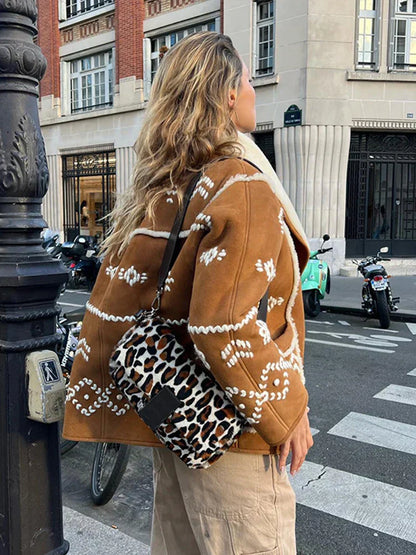 Women's warm jacket with lapels