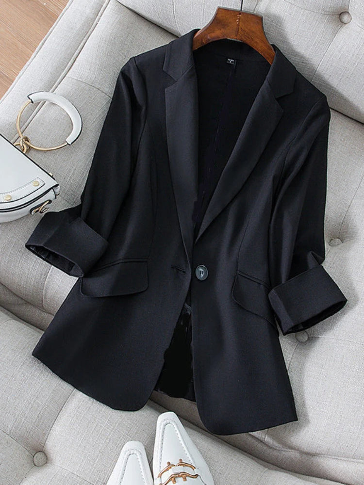 Women's double-breasted blazer with button detailing