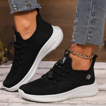 Women's lightweight platform walking shoes