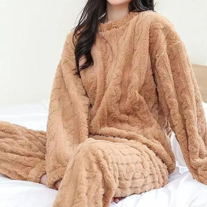 Women’s Two-Piece Pajama Set – Plush Fleece – Oversized Fit – Ribbed – Long Sleeve & Wide Leg