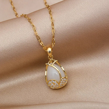 Isla Dainty Pendant Necklace | Tulip Shape Rhinestone Clavicle Necklace