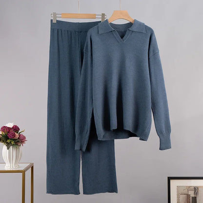 Women's elegant knitted loungewear set