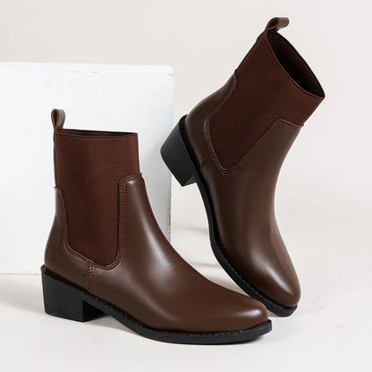 Women's Chelsea boots with chunky heel and pointed toe
