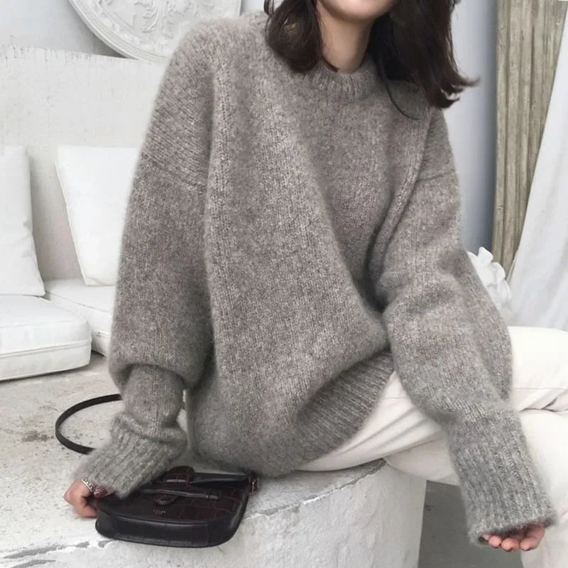 Cozy oversized sweater for women