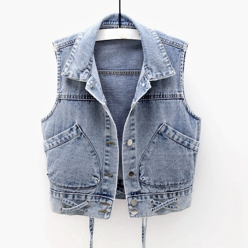 Women's short slim denim vest with pleated design and large pockets