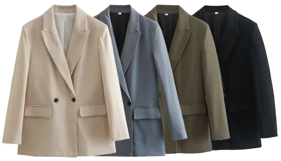 Women’s Blazer – Double-Breasted – Tailored Fit – Notch Lapel – Flap Pockets