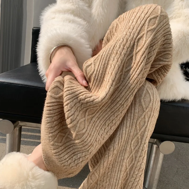 Women’s Knit Pants - Cable Knit Texture - Wide Leg - Soft Wool Blend - Relaxed Fit