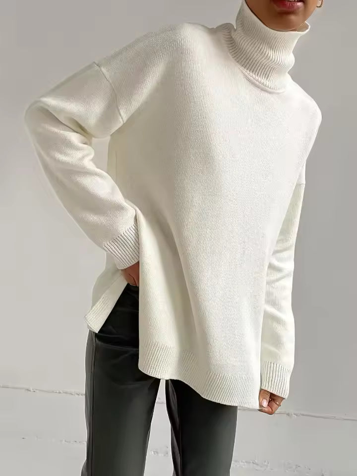 Women’s Turtleneck Sweater – Relaxed Fit – Fine Knit – Side Slit Hem – Long Sleeve