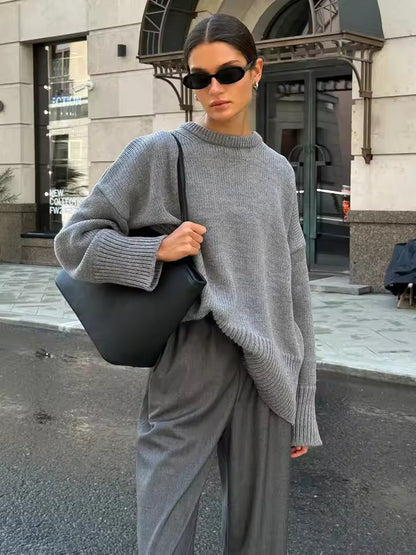 Women’s Sweater – Oversized Fit – Soft Knit – Wide Crew Neck – Ribbed Cuffs & Hem