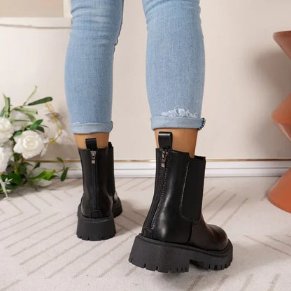 Women's comfortable chelsea boots